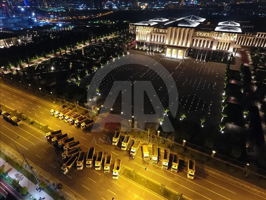 Cumhurbaşkanı Erdoğan'dan esnafa iftar daveti