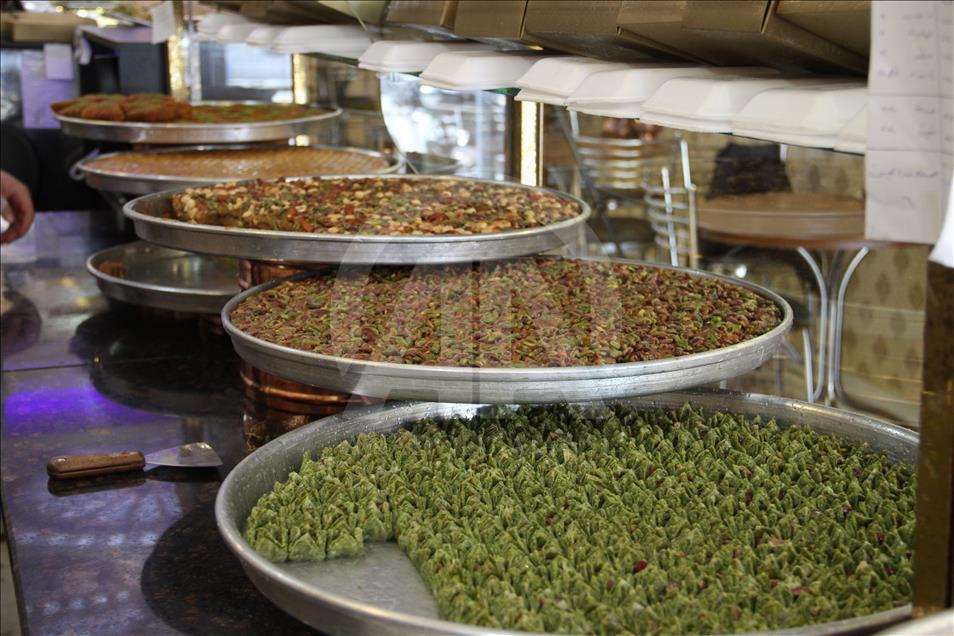 Suriye tatlıları bayramda ağızları tatlandıracak
