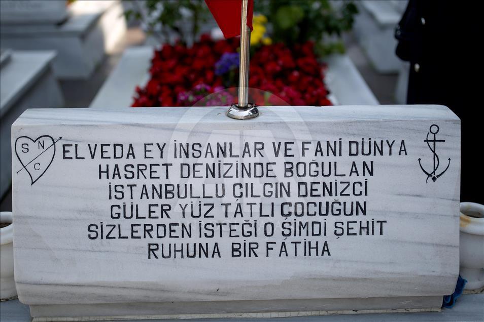 Şehitlikte bayram arifesi