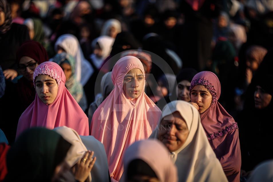 برگزاری نماز عید فطر در فلسطین 