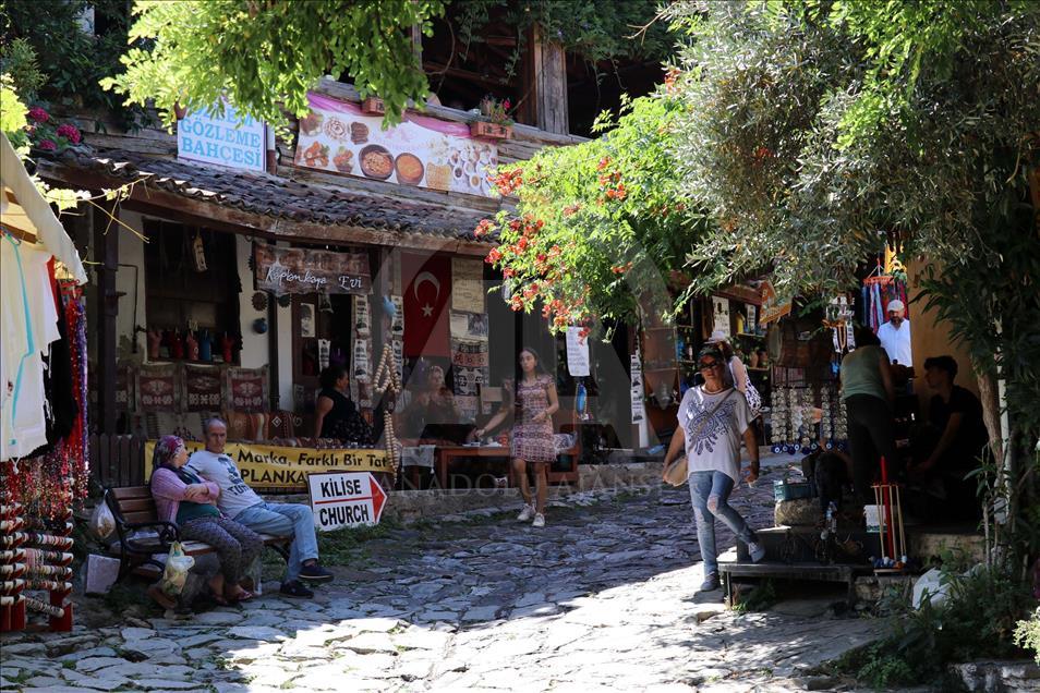 Ege'nin turist zengini köyleri