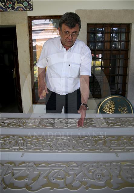 Köln Merkez Camisine "Müslüman-Türk" damgası