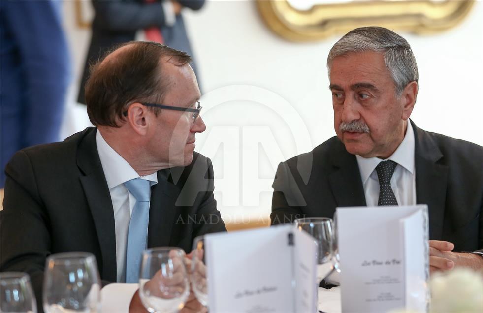 В Швейцарии стартовал новый раунд переговоров по Кипру