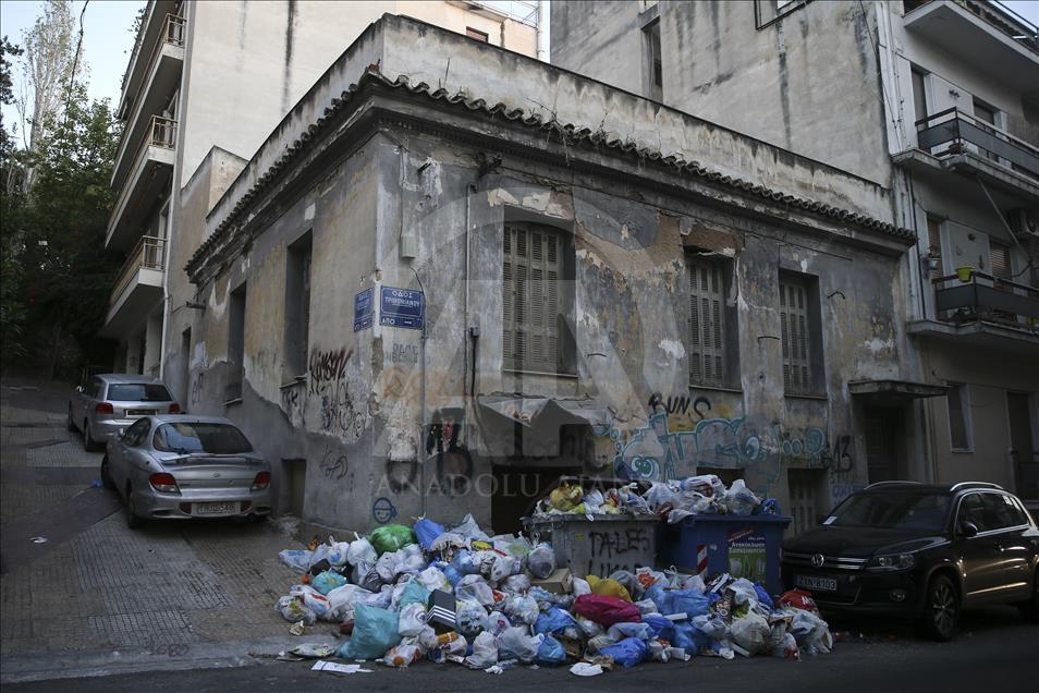 Municipal workers' strike continues in Athens