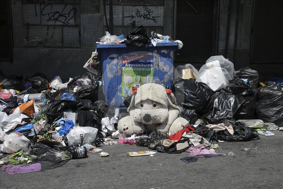 Municipal workers rally in Athens