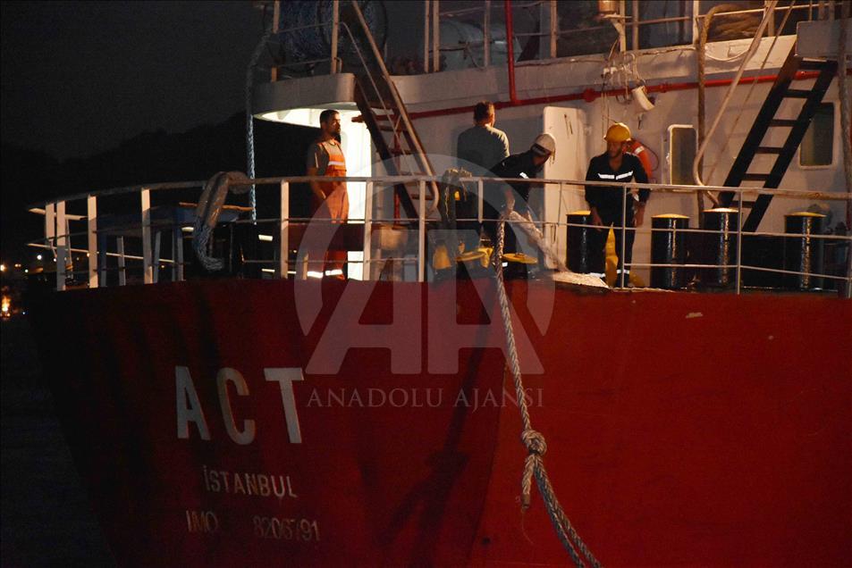 Yunan botlarından Türk gemisine ateş açılması