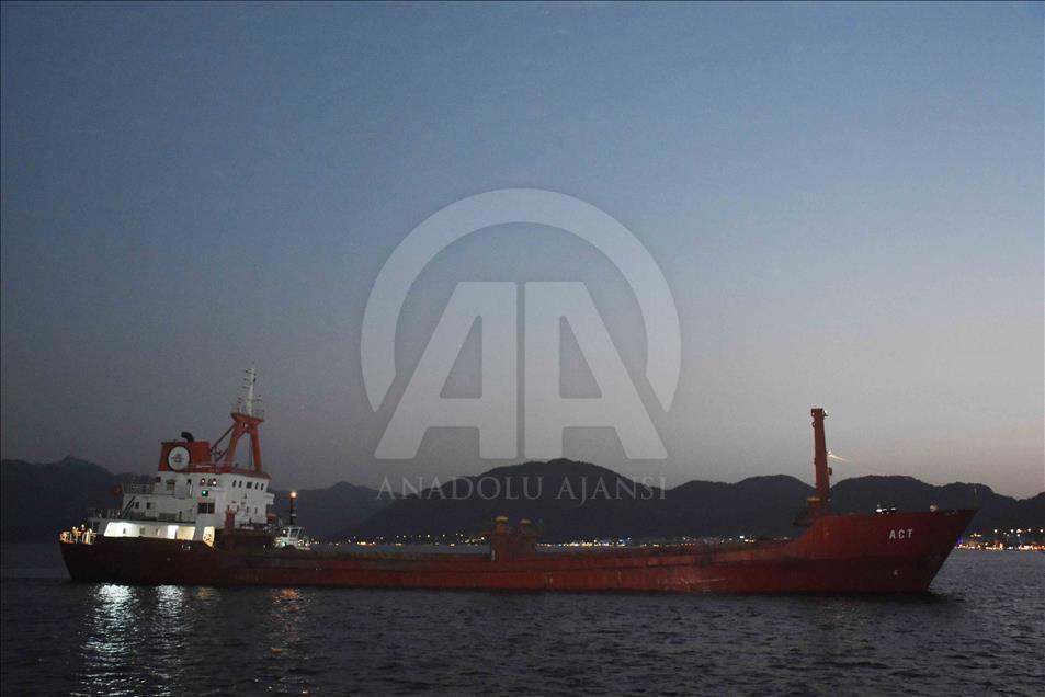 Yunan botlarından Türk gemisine ateş açılması