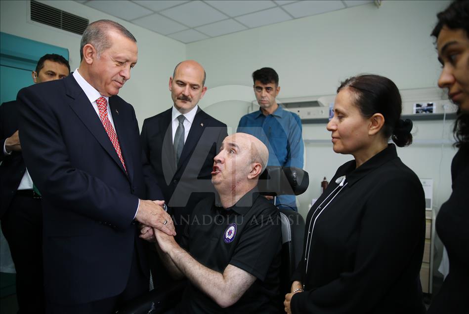Cumhurbaşkanı Erdoğan'dan gazilere moral ziyareti