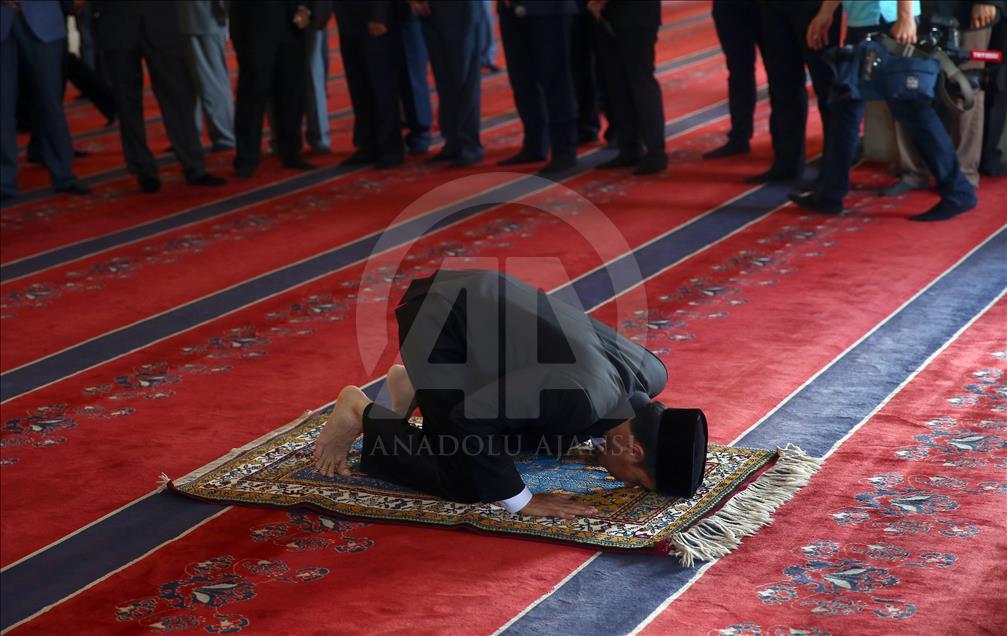 Endonezya Cumhurbaşkanı Widodo Kocatepe Camisi'nde