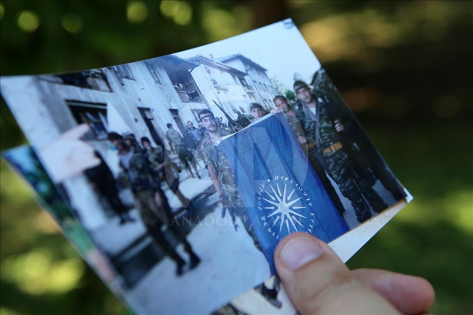 Bosna Savaşının "İthal haçlı kasapları"