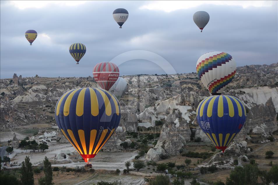 Kapadokya turizmini balonlar "uçurdu"
