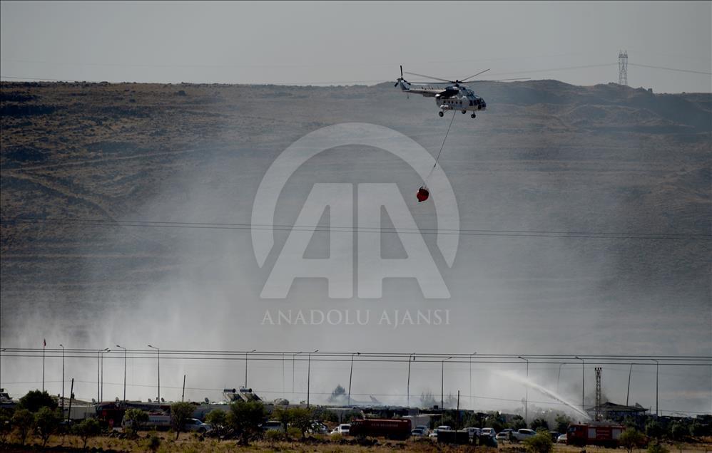 Kilis'te askeri alanda yangın