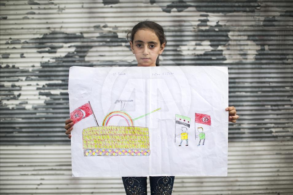 Suriyeli çocuklar 15 Temmuz'u resmetti