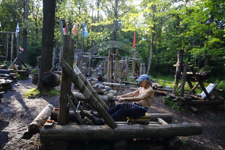 Handmade outdoor gym in Moscow