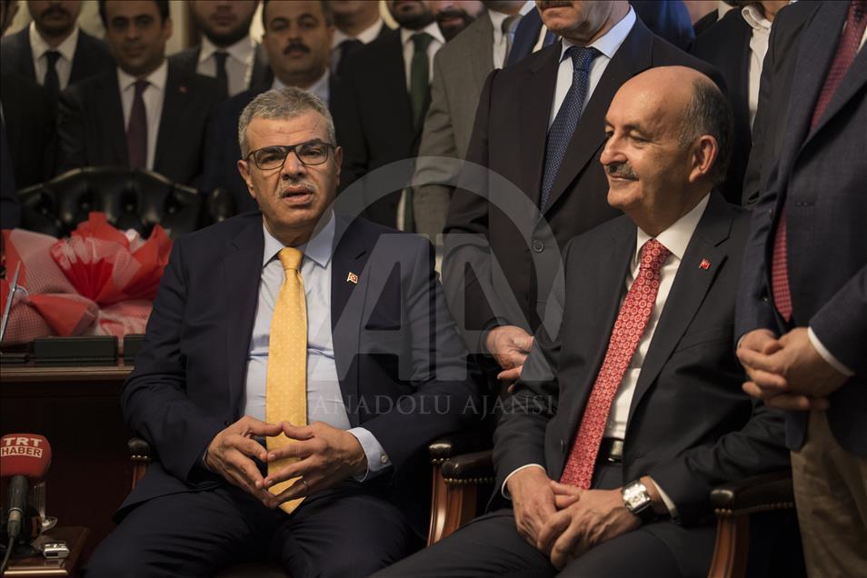 Başbakan Yardımcısı Çavuşoğlu, görevini Kaynak'tan devraldı 
