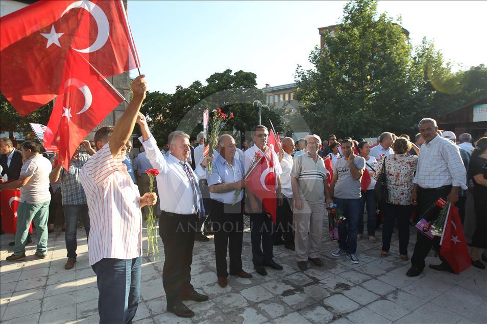 Tunceli'deki "teröre lanet yürüyüşü" başladı