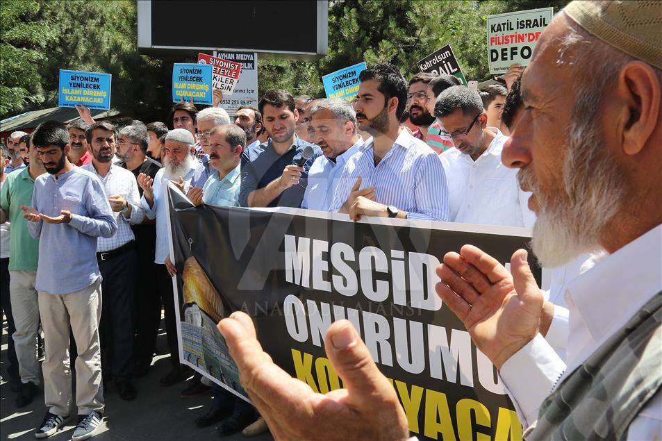 İsrail'in Mescid-i Aksa'ya yönelik ihlalleri protesto edildi