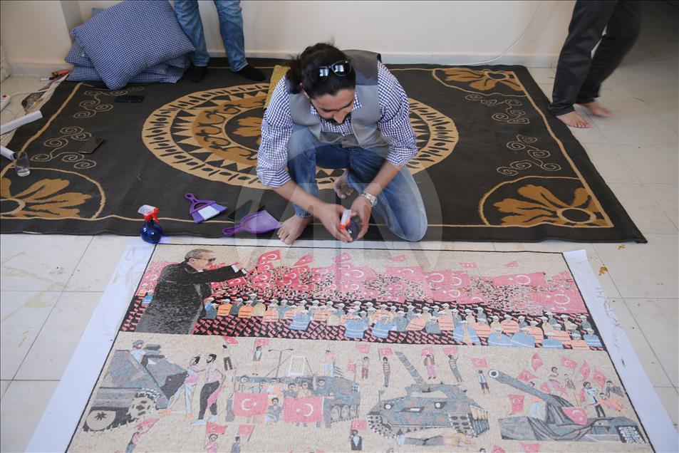 Suriyeli sanat tarihçisi 15 Temmuz'u mozaiğe işledi
