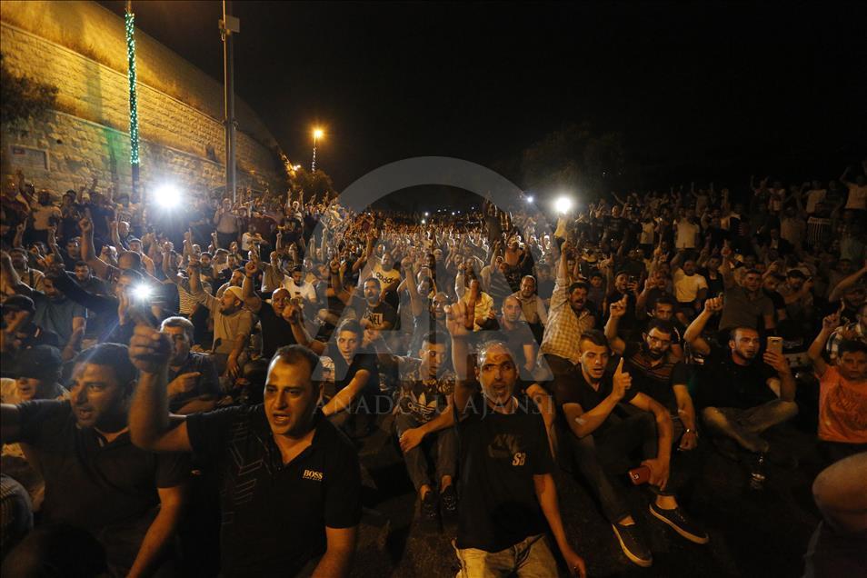 Israeli restrictions on Al-Aqsa Mosque