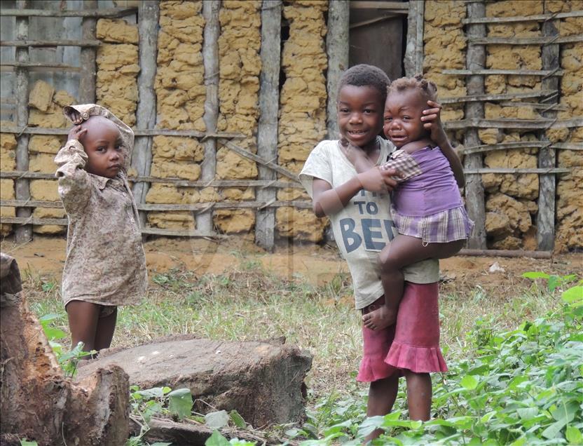 Kamerun'da Müslüman Pigmeler