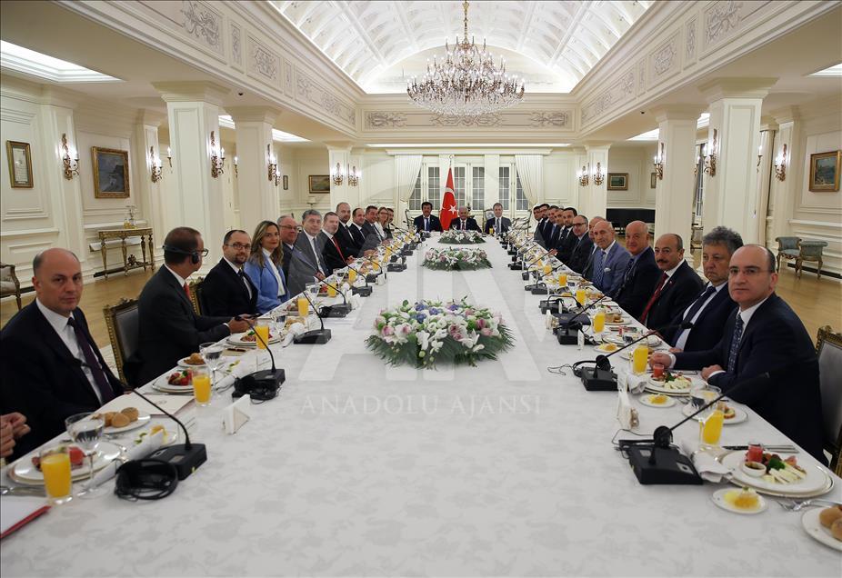 دیدار یلدریم با مدیران شرکت های آلمانی سرمایه گذار در ترکیه