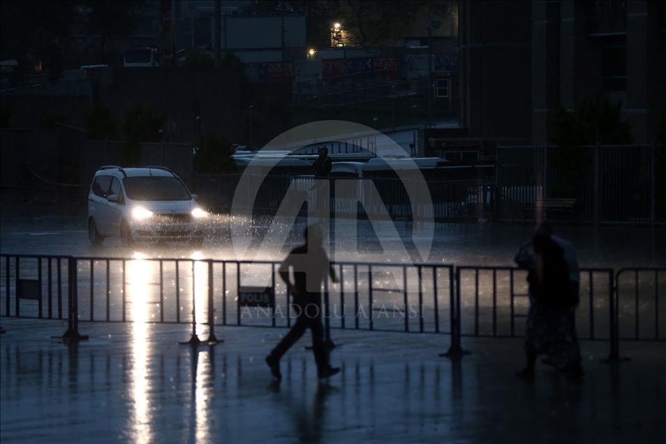 بارش باران شدید در استانبول
