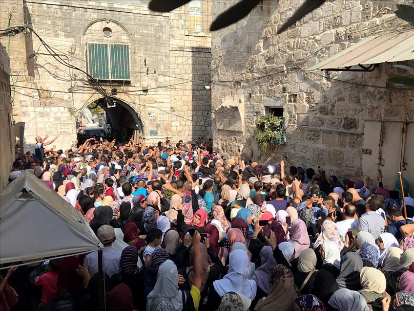 Tens of thousands Palestinians to return to Al-Aqsa