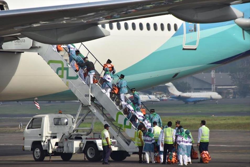 Kloter 1 jemaah calon haji Indonesia berangkat