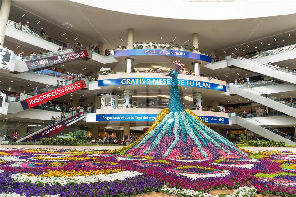 Colombians celebrate The Medellin Flower Festival