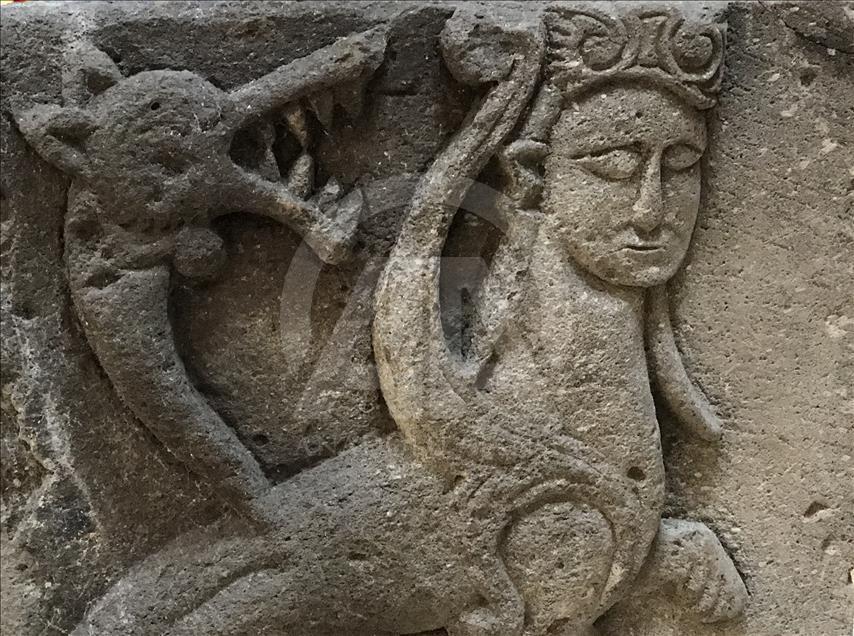 مجسمه هزار ساله «شاهمران» در موزه به نمایش گذاشته شد 
