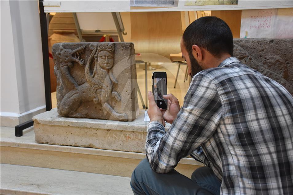 مجسمه هزار ساله «شاهمران» در موزه به نمایش گذاشته شد 
