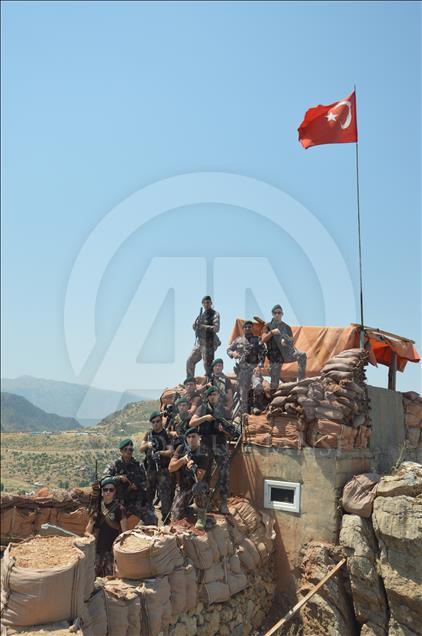 2 bin rakımlı Kırmızı Tepe'de vatan savunması