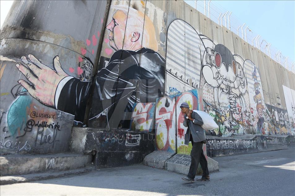 Trump murals on Israeli seperation wall