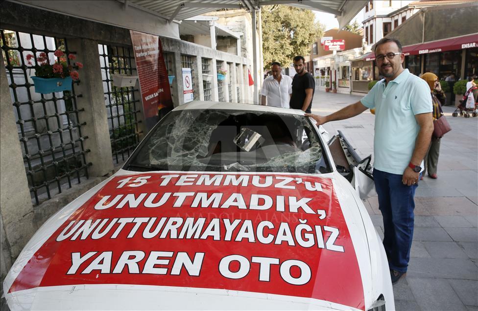 15 Temmuz'da tankın ezdiği otomobil Eyüp'te sergileniyor