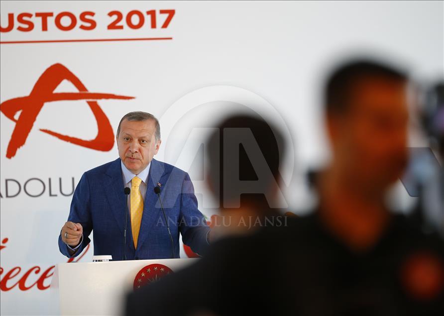 اردوغان: انتقاد اروپا از تركيه براى مصرف داخلی است
