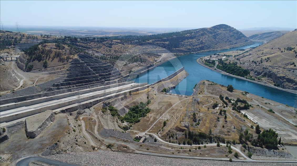 Türkiye'nin enerji lokomotifi, Atatürk Barajı