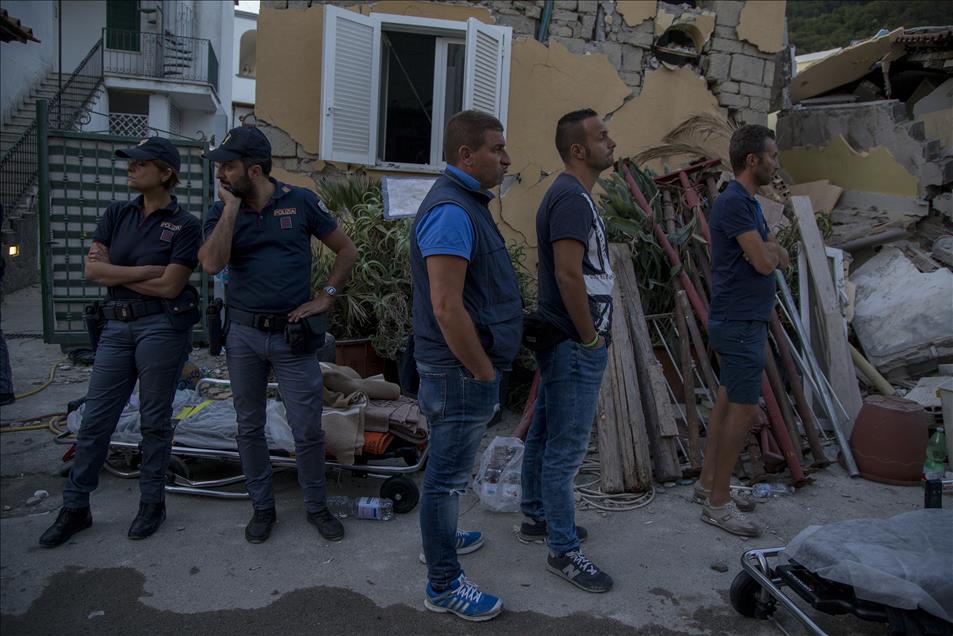 Earthquake on Italian island of Ischia