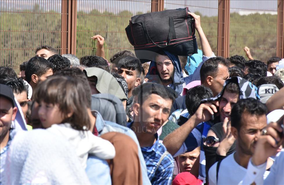 Sığınmacıların ülkelerine gidişleri sürüyor