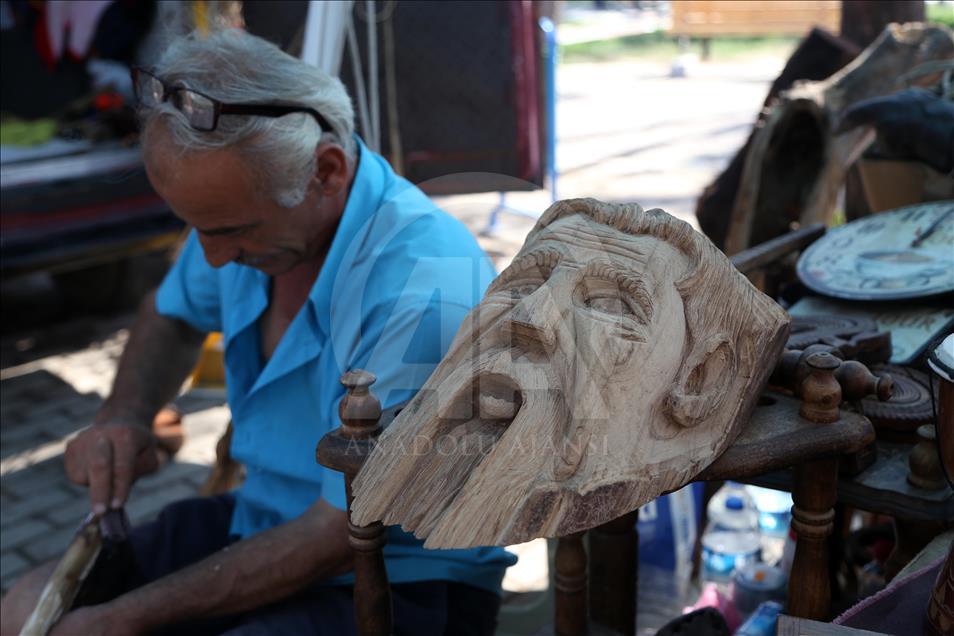 резьба по дереву григорио барокко. нарды резные лев армянский. Chunk of wood с лицом. резные фигурки из дерева маша и медведь. донгянг резьба по дереву.