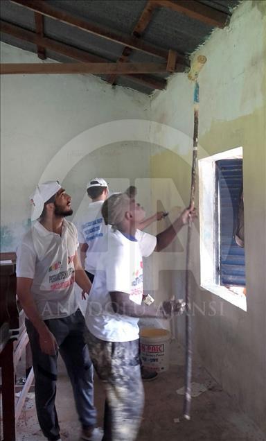 TİKA'nın gönüllü elçileri Senegal'deki çalışmalarına başladı