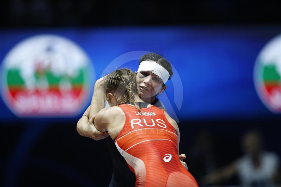 Championnats du monde de lutte 2017: La Turque Yasemin Adar décroche la médaille d'or