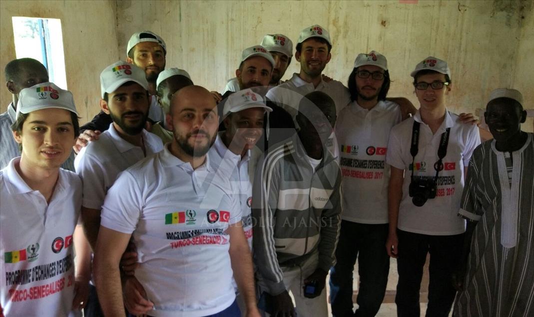 TİKA'nın gönüllü elçileri Senegal'deki çalışmalarına başladı