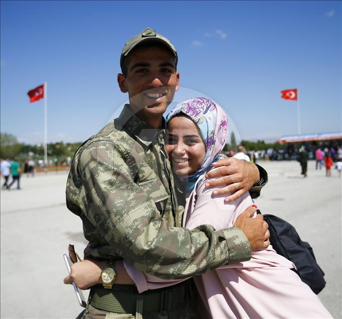 Zırhlı Birlikler'de yemin töreni