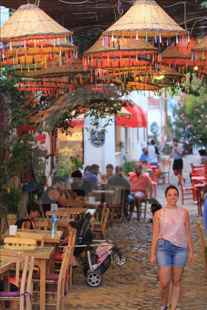 Kuzey Ege turizminin gözdesi: Cunda Adası
