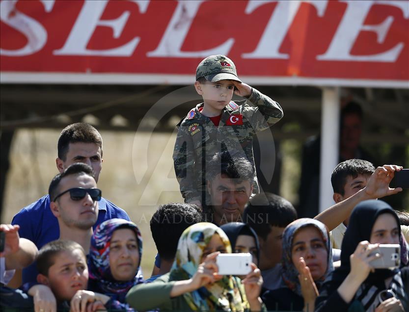 Zırhlı Birlikler'de yemin töreni