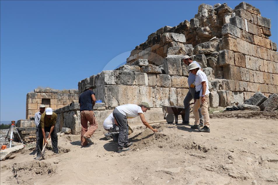 Turquie: Dans la cité de Hiérapolis, le temple d'Apollon retrouvera bientôt sa splendeur