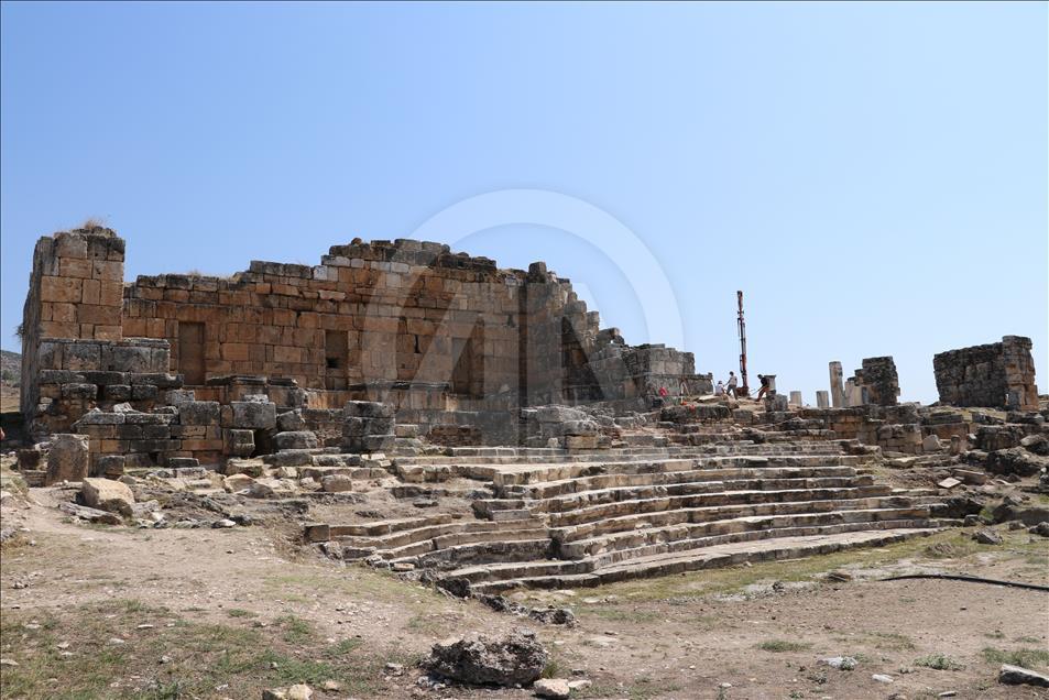 Turquie: Dans la cité de Hiérapolis, le temple d'Apollon retrouvera bientôt sa splendeur