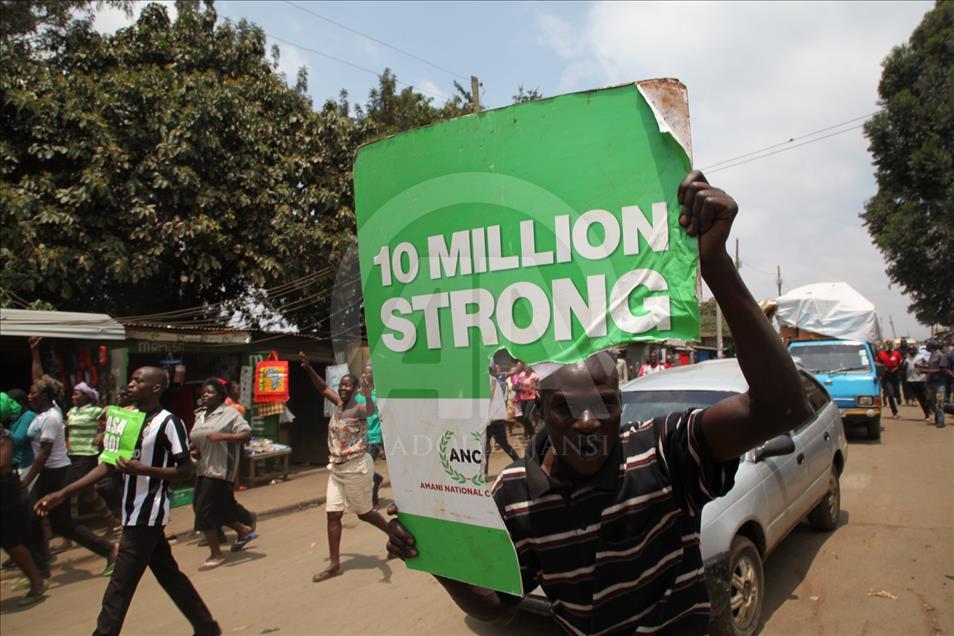 Kenya : La Cour suprême annule la victoire du président Uhuru Kenyatta