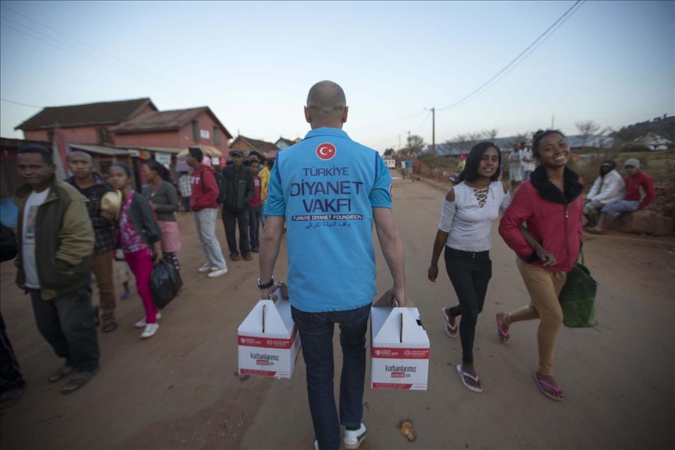 TDV, Madagaskar'da kurban kesim organizasyonu düzenledi