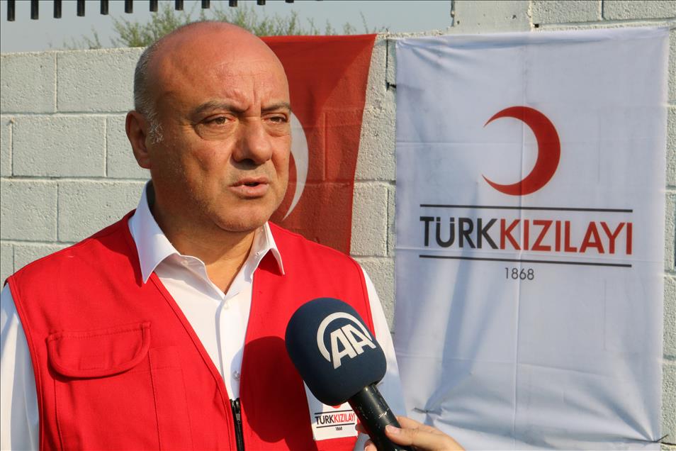 Türk Kızılayı'nın Kosova ve Arnavutluk'ta kurban organizasyonu
